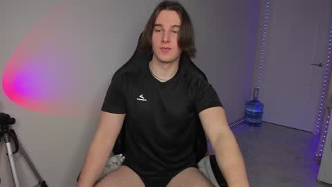 Vincent Strong online show from 17, 1, 2025