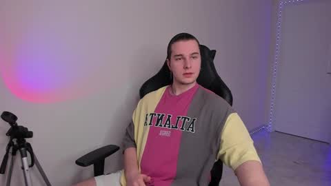 Vincent Strong online show from 14, 2, 2025