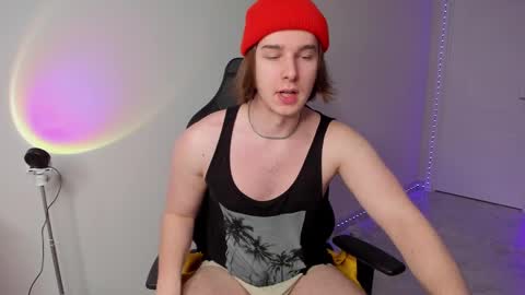 Vincent Strong online show from 1, 3, 2025