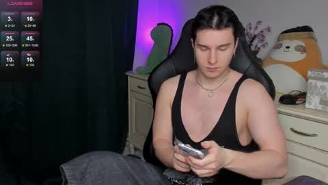 Vincent Strong online show from 21, 12, 2025