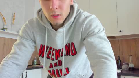 Snapshot of vincent_o chatting on 14, 1, 2025 Vincent. uncut 18cm online show from 14, 1, 2025