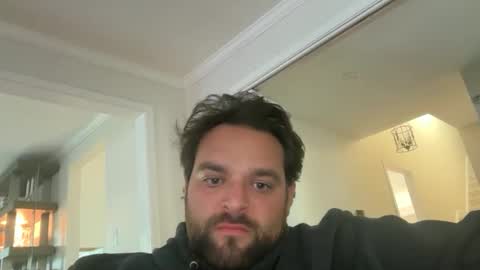 Snapshot of vinfaro27 chatting on 17, 9, 2025 Vinfaro27 online show from 17, 9, 2025