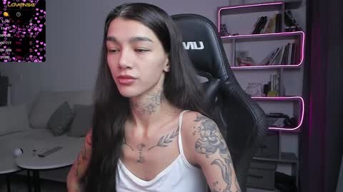 vinkitinkii online show from 12, 1, 2025