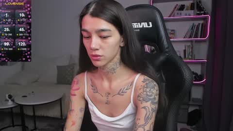 vinkitinkii online show from 23, 1, 2025