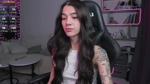 vinkitinkii online show from 8, 2, 2025