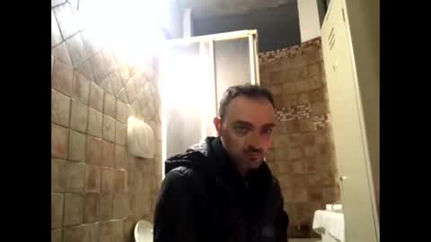 Snapshot of vinmin90 chatting on 8, 2, 2026 Zenith online show from 8, 2, 2026