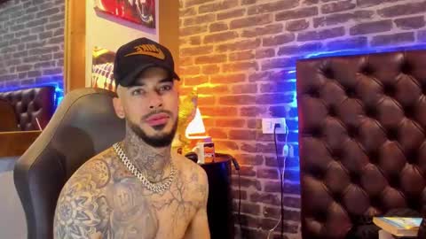 ---Vinzen--- online show from 18, 12, 2025