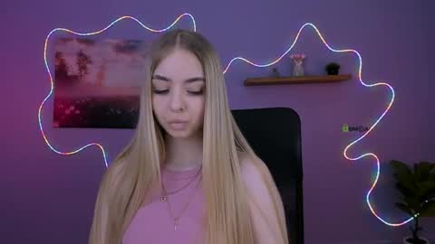 viola_sweet_ online show from 23, 5, 2026