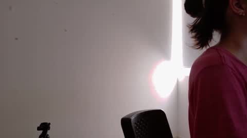 Snapshot of violeet_ds chatting on 20, 12, 2025 Violet online show from 20, 12, 2025