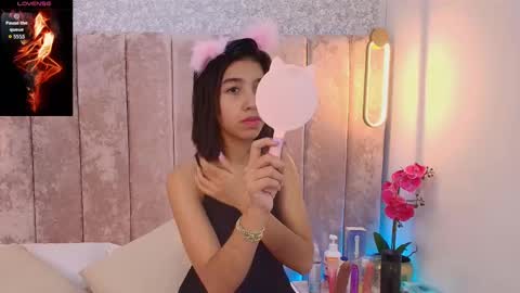Snapshot of violet_606 chatting on 19, 9, 2025 Violeta online show from 19, 9, 2025