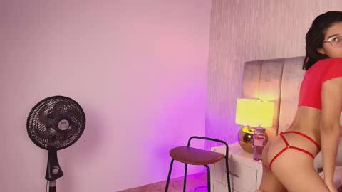 Snapshot of violet_606 chatting on 20, 9, 2025 Violeta online show from 20, 9, 2025