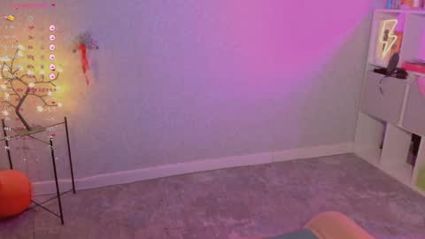 violet____h online show from 9, 2, 2025