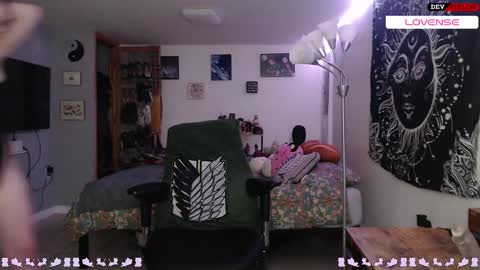 Snapshot of violet_baby_ chatting on 3, 10, 2025 Your WetWildWhore online show from 3, 10, 2025
