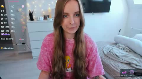 Violet online show from 13, 3, 2026