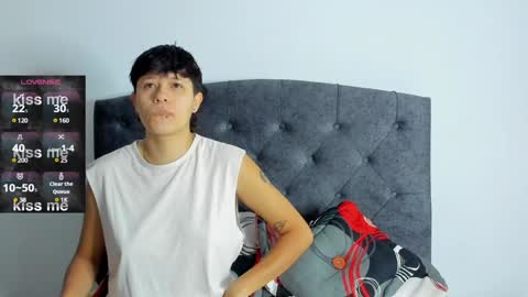 Snapshot of violet_casper_ chatting on 26, 1, 2025 Violet and Casper online show from 26, 1, 2025