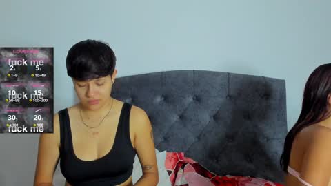 Snapshot of violet_casper_ chatting on 30, 1, 2025 Violet and Casper online show from 30, 1, 2025