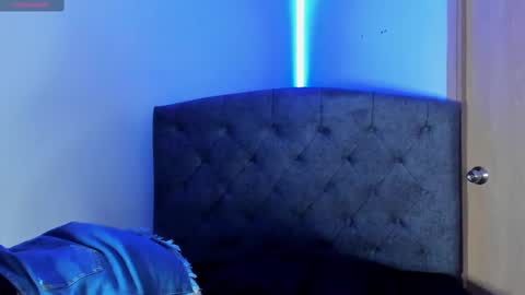 Snapshot of violet_casper_ chatting on 21, 2, 2025 Violet and Casper online show from 21, 2, 2025