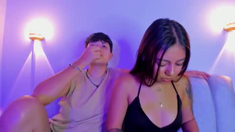 Snapshot of violet_casper_ chatting on 19, 11, 2025 Violet and Casper online show from 19, 11, 2025