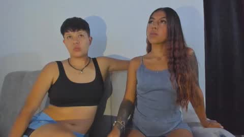 Snapshot of violet_casper_ chatting on 18, 12, 2025 Violet and Casper online show from 18, 12, 2025