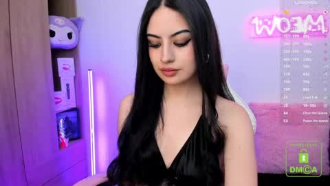 Snapshot of violet_catt chatting on 31, 1, 2025 Violeta  online show from 31, 1, 2025