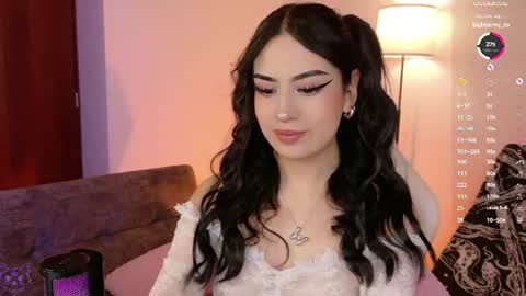 Violeta  online show from 17, 7, 2026