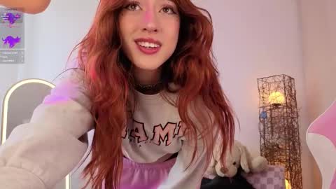 Snapshot of violet_ch chatting on 24, 11, 2025 violet online show from 24, 11, 2025