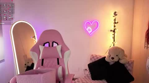 Snapshot of violet_ch chatting on 13, 2, 2026 violet online show from 13, 2, 2026