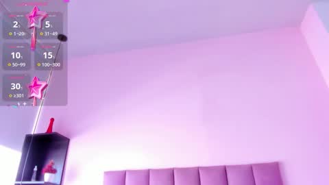 violet online show from 23, 10, 2025