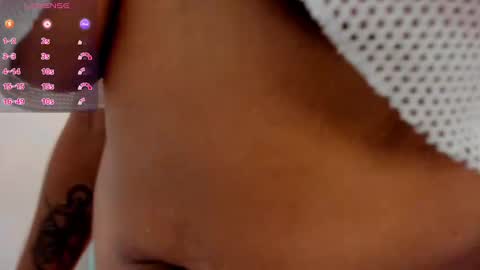 violet_roux online show from 27, 9, 2025