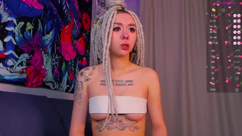 Violet online show from 6, 1, 2025