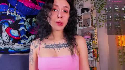 Violet online show from 11, 4, 2026