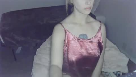 Snapshot of violet_winter97 chatting on 13, 12, 2024 violet_winter97 online show from 13, 12, 2024