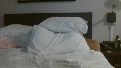 Snapshot of violet_winter97 chatting on 13, 11, 2025 violet_winter97 online show from 13, 11, 2025