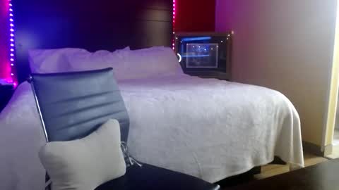 Snapshot of violet_winter97 chatting on 22, 2, 2026 violet_winter97 online show from 22, 2, 2026