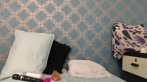 Snapshot of violeta_cute18 chatting on 28, 12, 2024 Violeta online show from 28, 12, 2024