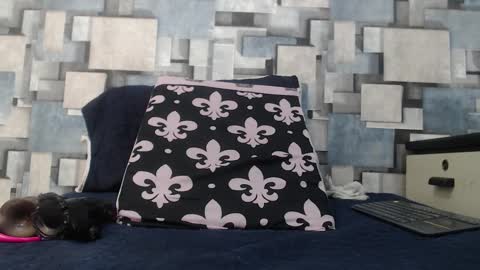 Violeta  online show from 27, 11, 2025