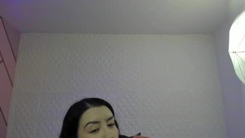     online show from 4, 10, 2025