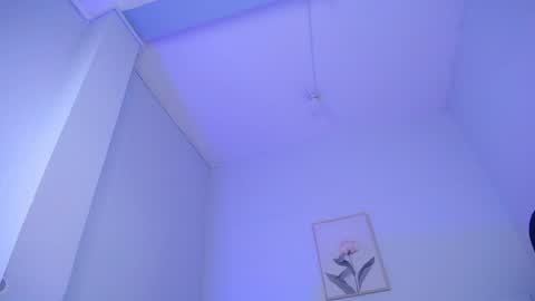 Violeta leon online show from 4, 12, 2024