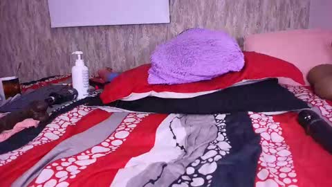 violeta london online show from 25, 2, 2025