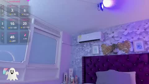 Snapshot of violeta_medina chatting on 19, 2, 2025 violeta_medina online show from 19, 2, 2025
