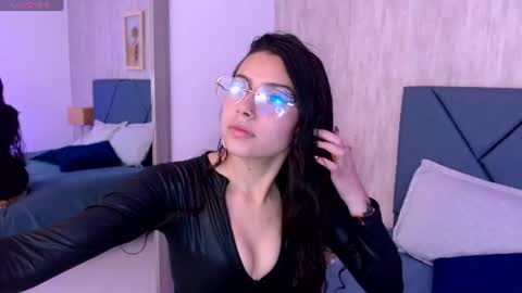 Snapshot of violeta_muns chatting on 13, 7, 2026 Violeta online show from 13, 7, 2026