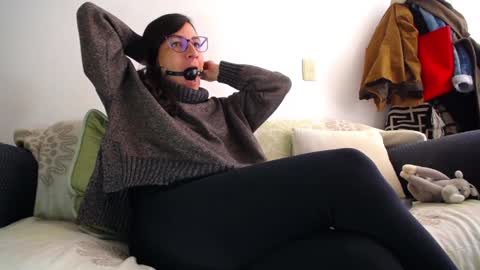 Snapshot of violetagomez_co chatting on 1, 2, 2025 Violeta Gmez online show from 1, 2, 2025