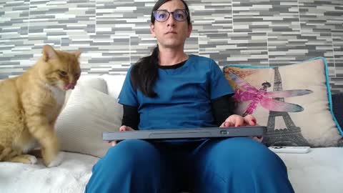 Snapshot of violetagomez_co chatting on 13, 11, 2025 Violeta Gmez online show from 13, 11, 2025