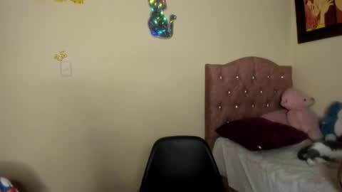 Jimena online show from 17, 9, 2025