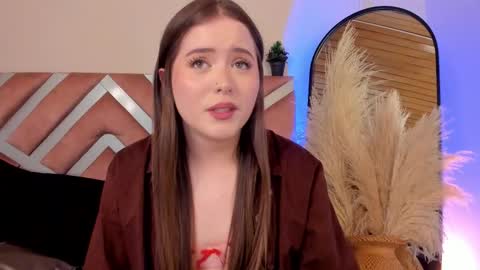 Snapshot of violetcollins_ chatting on 18, 11, 2025 Call me Violet online show from 18, 11, 2025