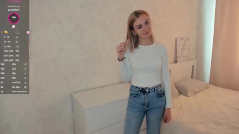 Mia online show from 18, 10, 2025