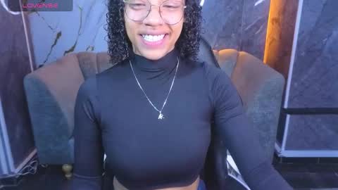 Snapshot of violeth_b chatting on 16, 3, 2026 violeth_b online show from 16, 3, 2026