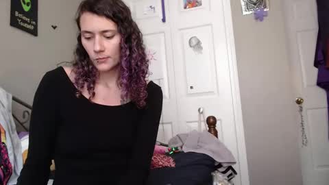 Snapshot of violethooper chatting on 23, 1, 2025 Violet Hooper online show from 23, 1, 2025