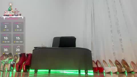 VIOLETA MONTANA online show from 3, 12, 2024