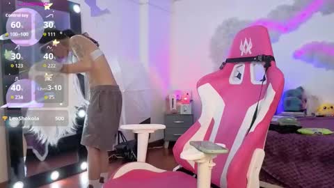 Snapshot of violetqs chatting on 30, 11, 2025 online show from 30, 11, 2025